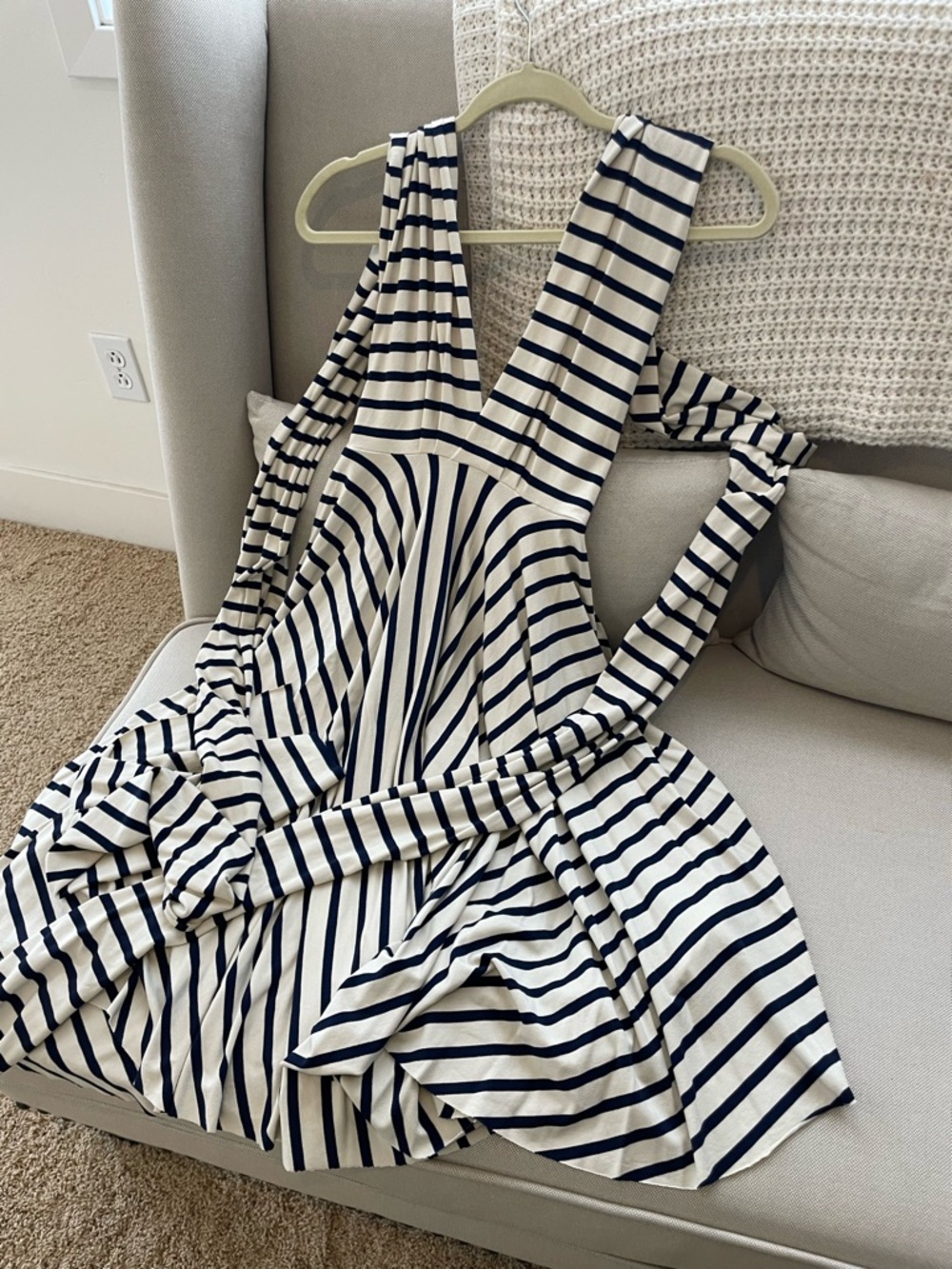 Nadia Tarr Multiple Ways Tie Dress 
One Size Fits All Blue and Off White